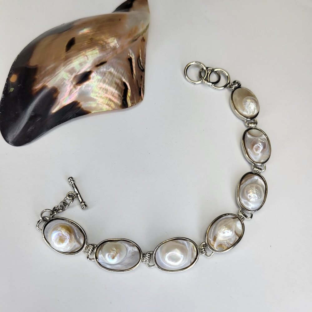 Unique Pearl Bracelet with Genuine Freshwater Pearls